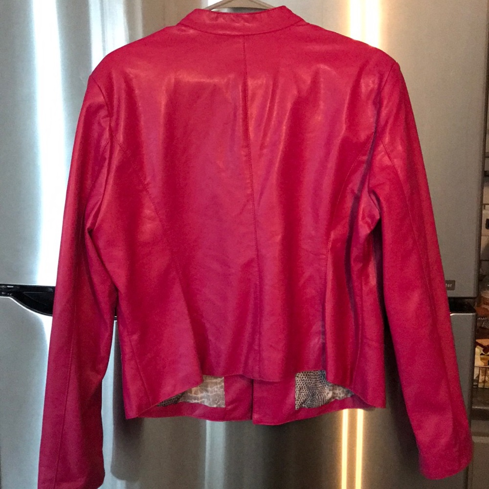 Short jacket - Picture 3 of 3